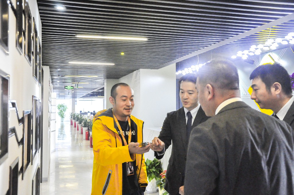 双方谈话 双方谈话